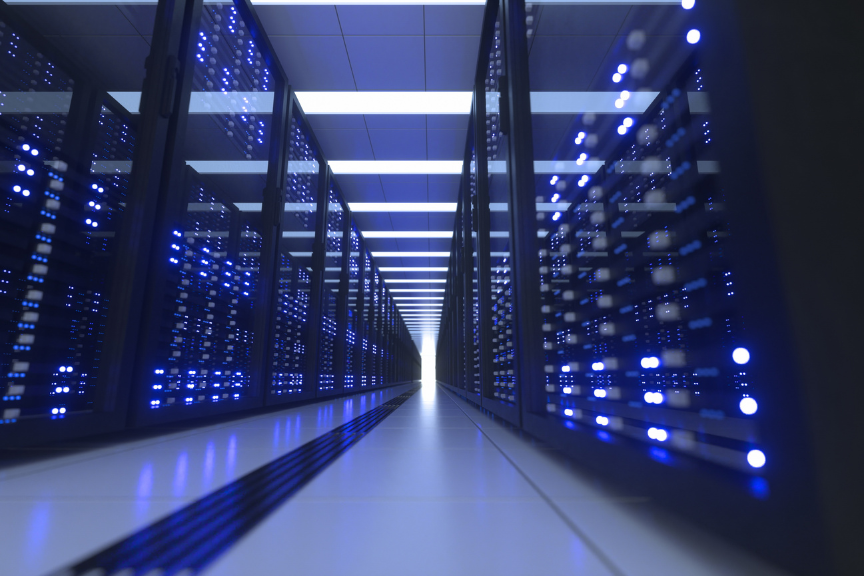 AWS Outposts: Enhancing On-Premises and Cloud Integration 1